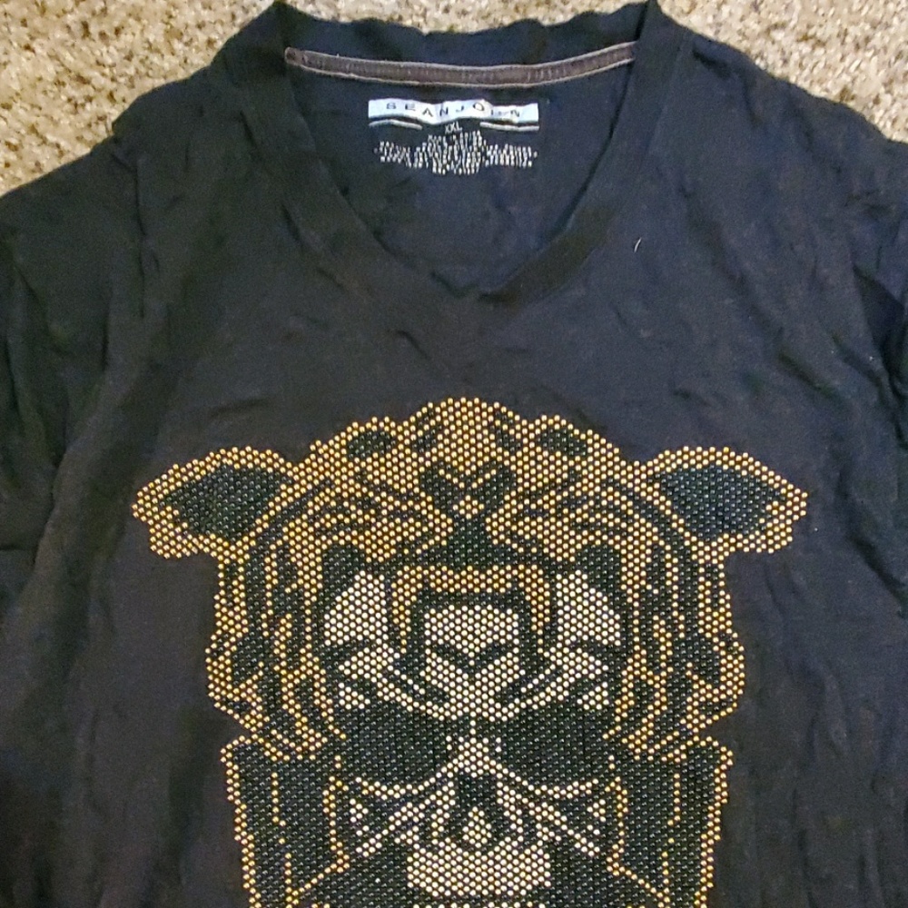 Sean John shirt, villain short sleeve graphic - Picture 2 of 3